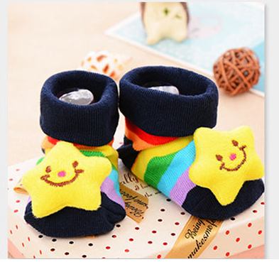 18 Styles Lovely Newborn Baby Socks Offer