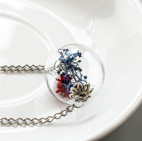 Glass Bottle Dried Flower Necklace