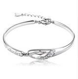 Rhinestone Elegant Angel Tear Bud Crystal Bracelet Offer